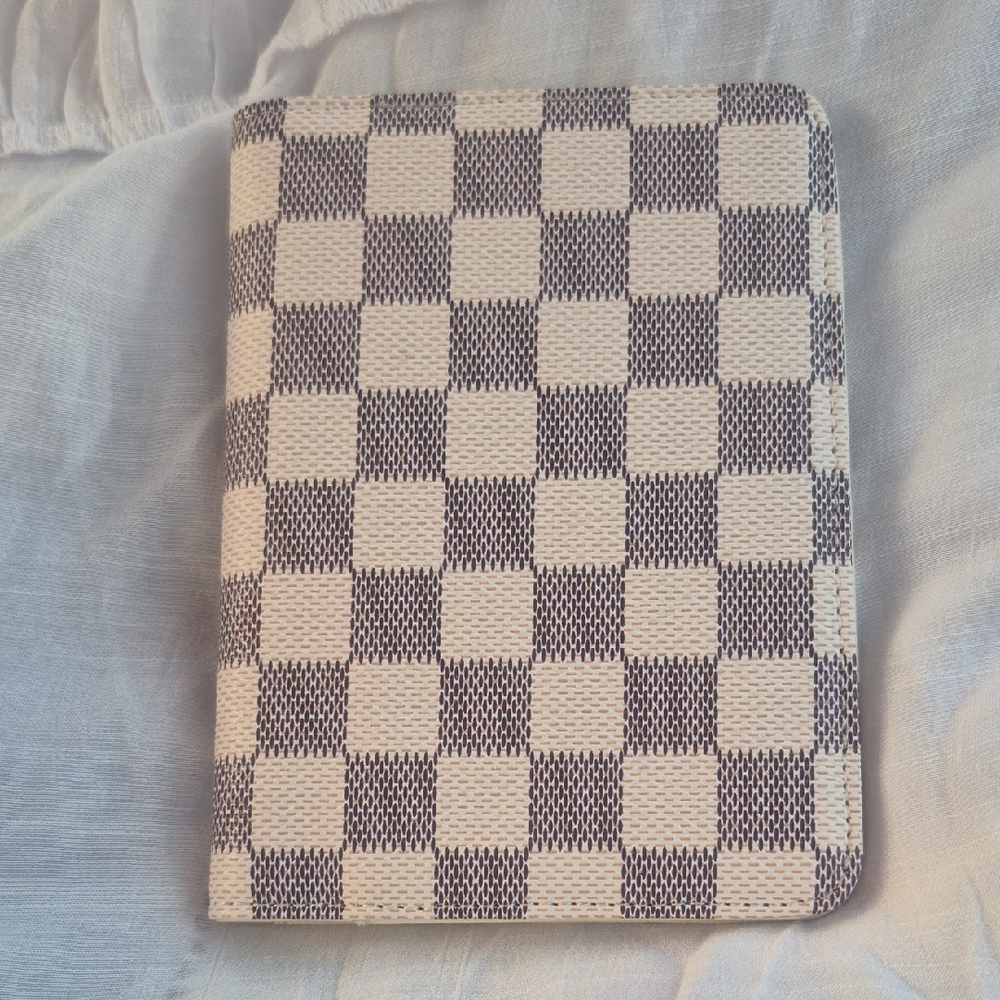 Daisy Rose Checkered RFID Wallet